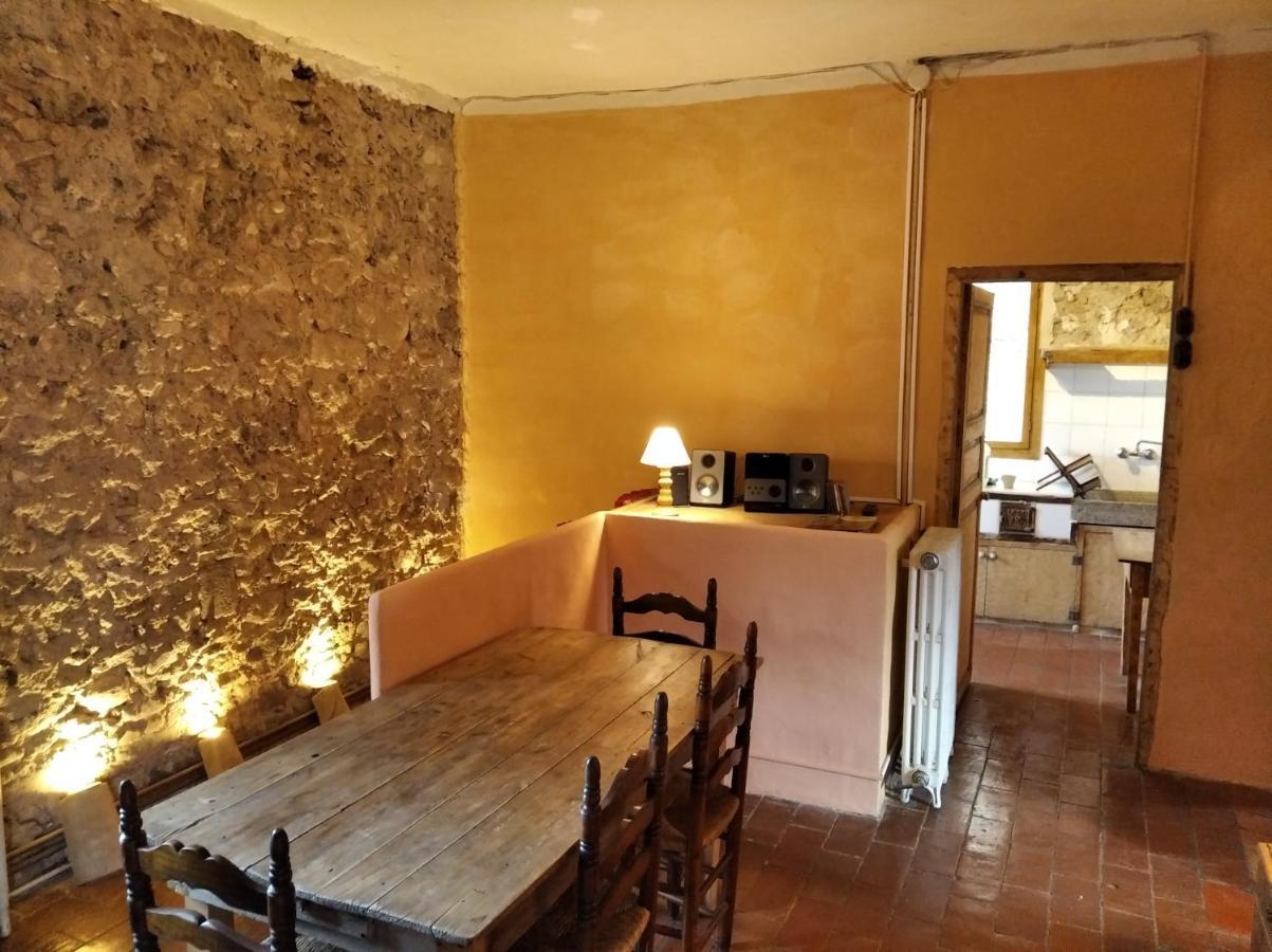 Ca La Iaia Veva Apartment Sant Joan les Fonts Luaran gambar